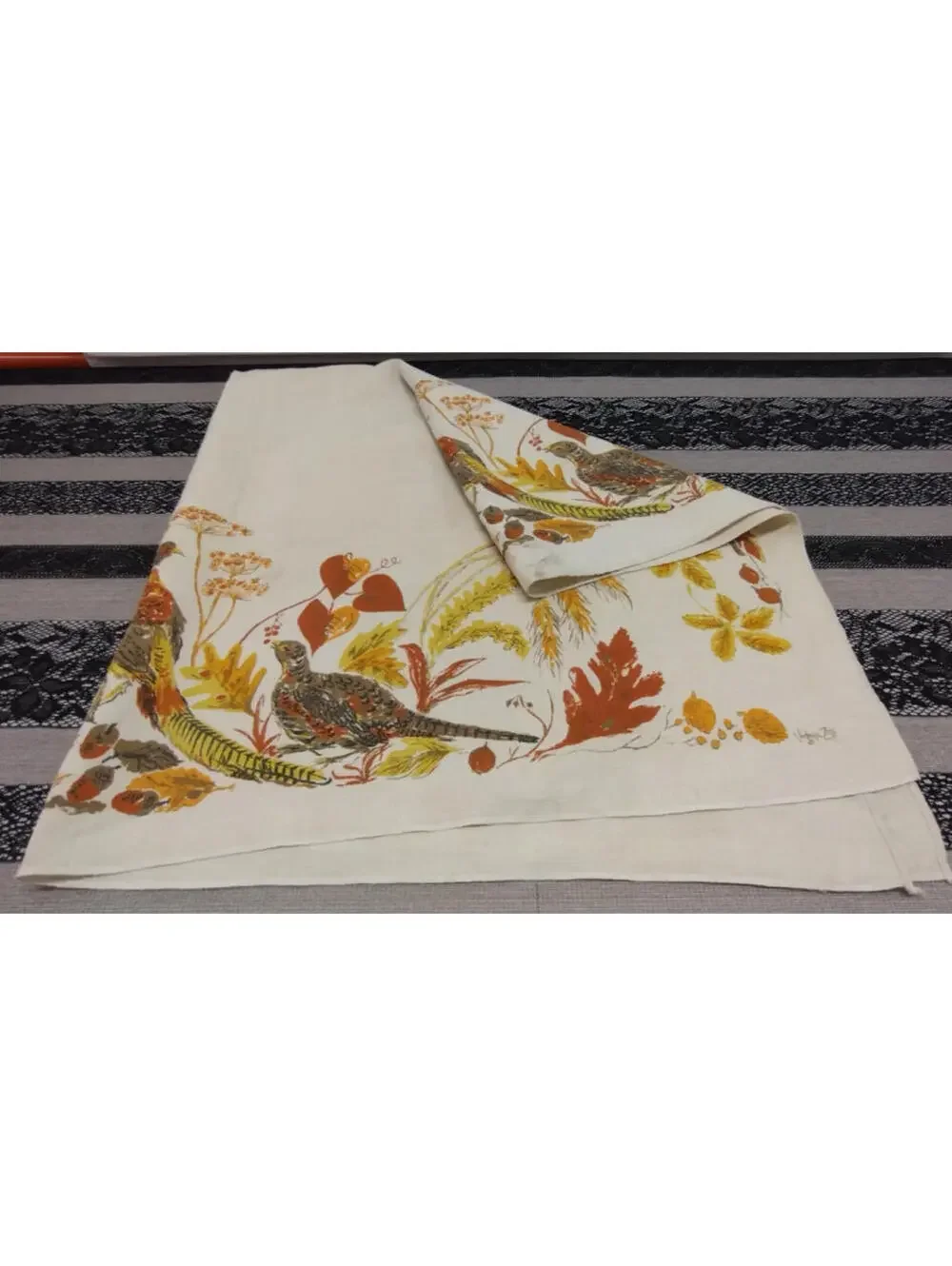 Virginia Zito 40s 50s Birds Large Tablecloth 48 x 48 inches RARE MUSEUM WORTHY